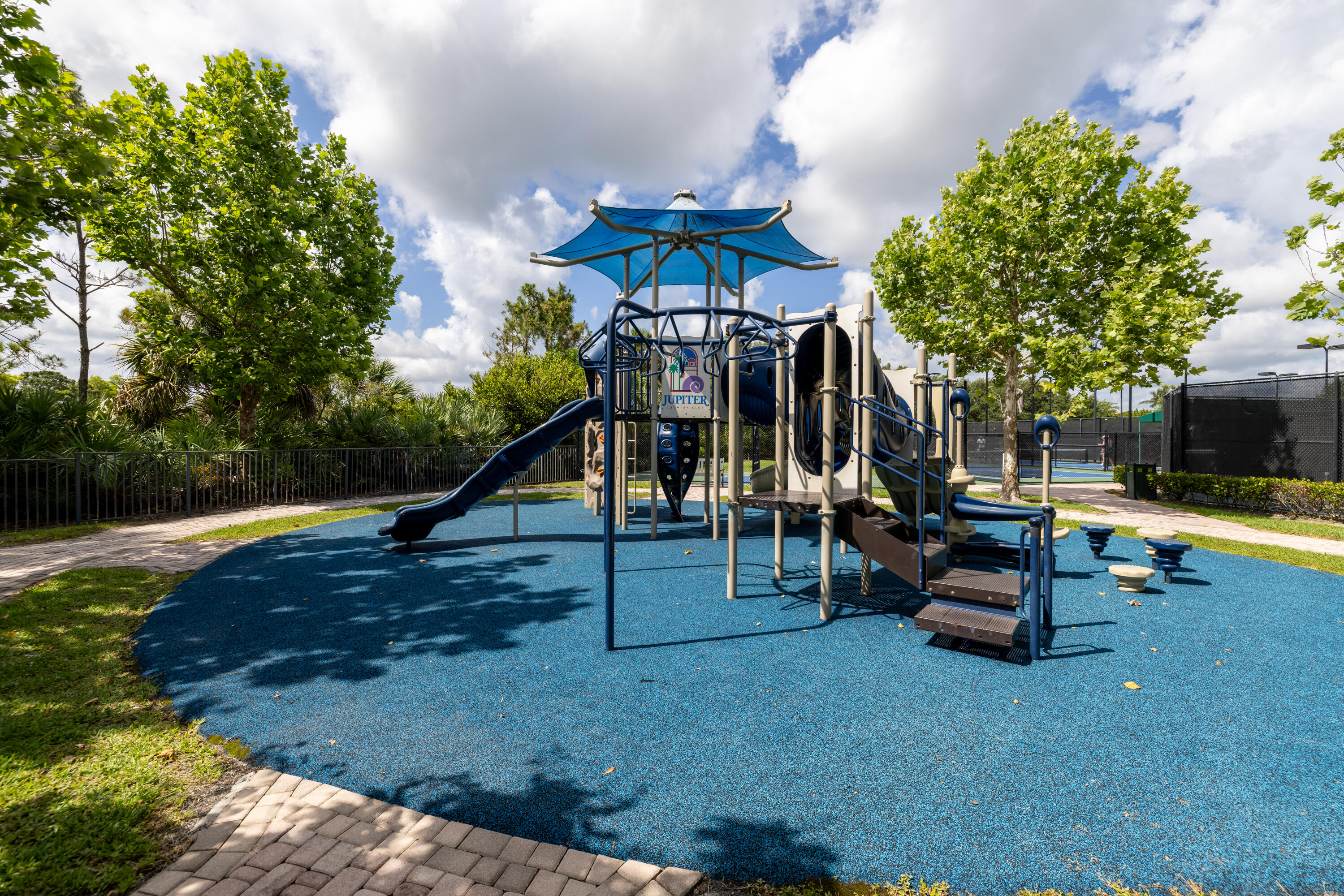 Jupiter Country Club - Residential