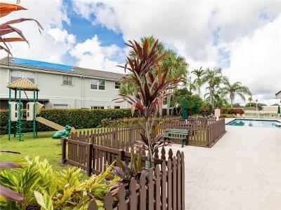 LES CHATEAUX VILLAGE - Residential