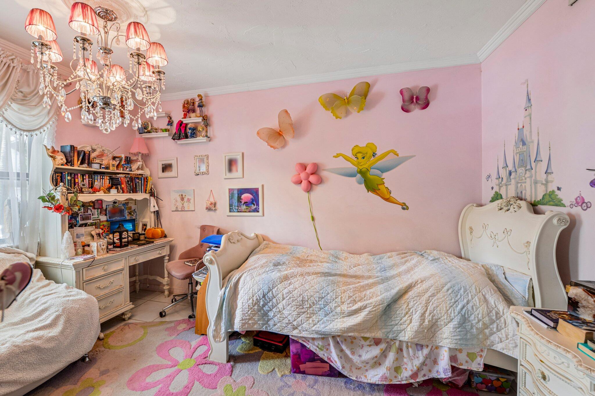 POINCIANA IS YT & RCQ CLUB CONDO - Residential
