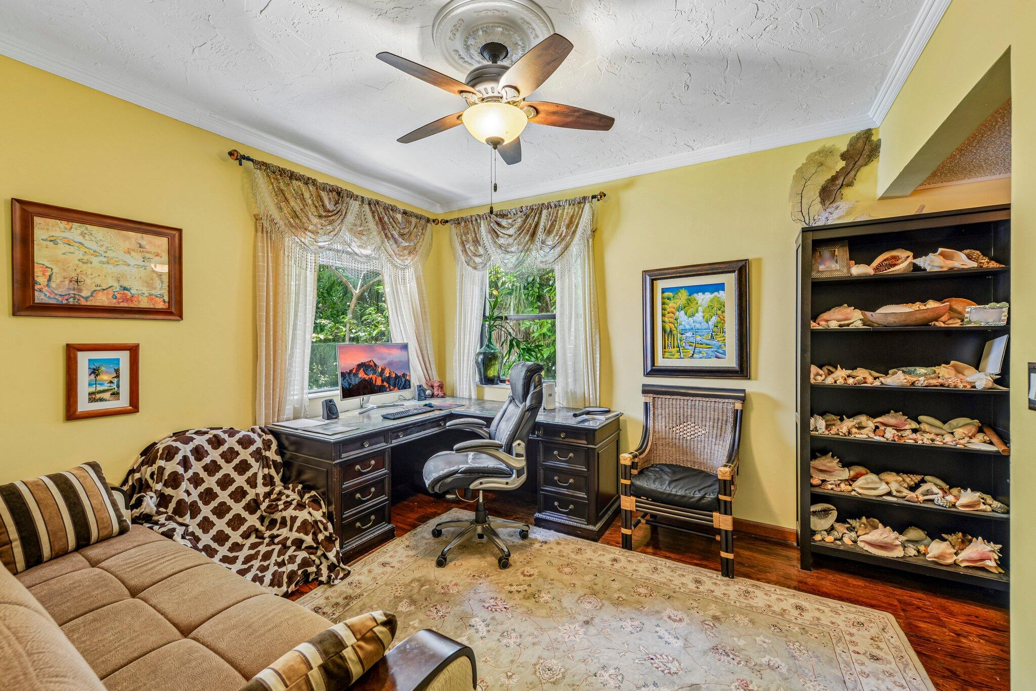 POINCIANA IS YT & RCQ CLUB CONDO - Residential