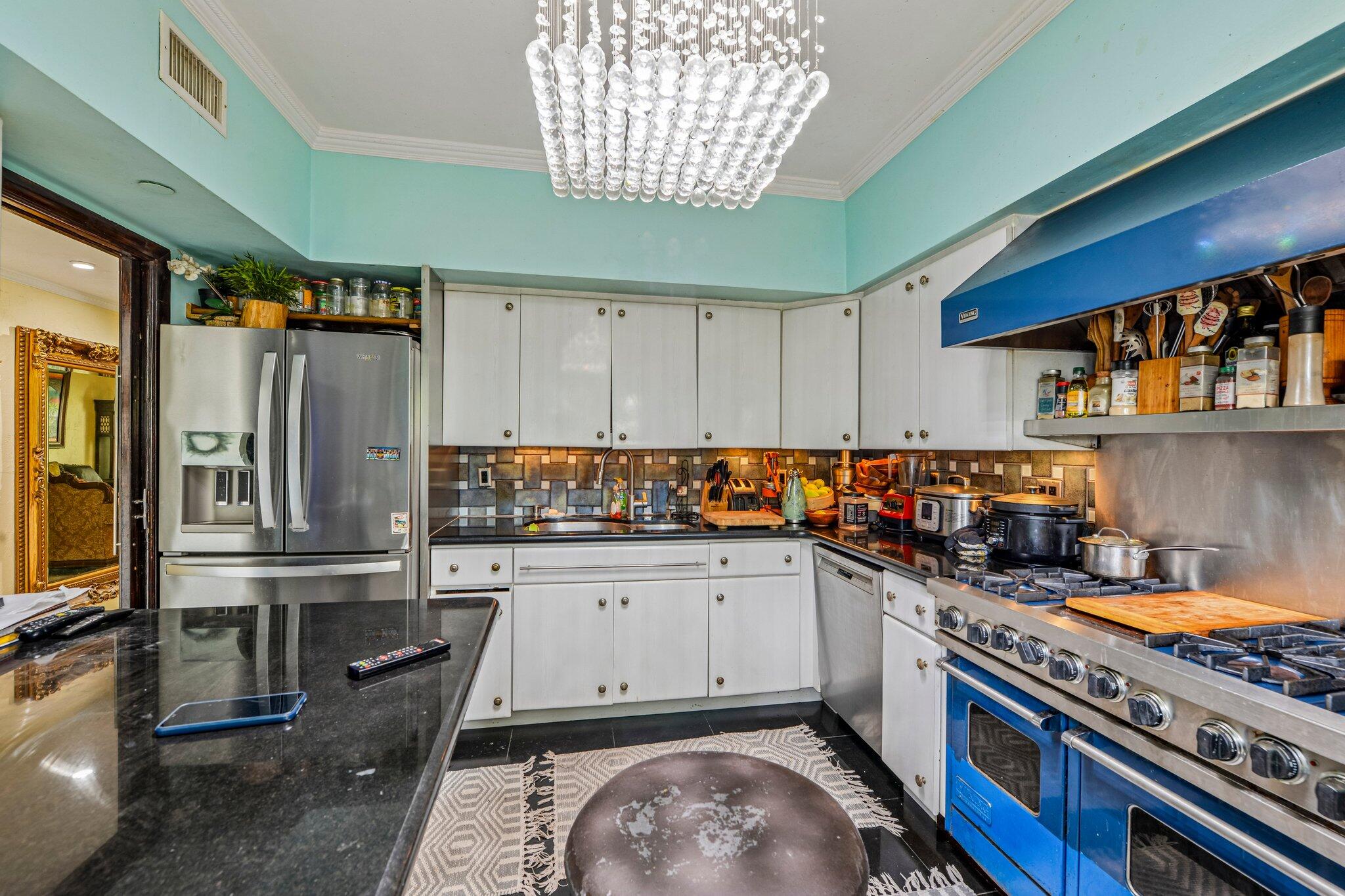 POINCIANA IS YT & RCQ CLUB CONDO - Residential