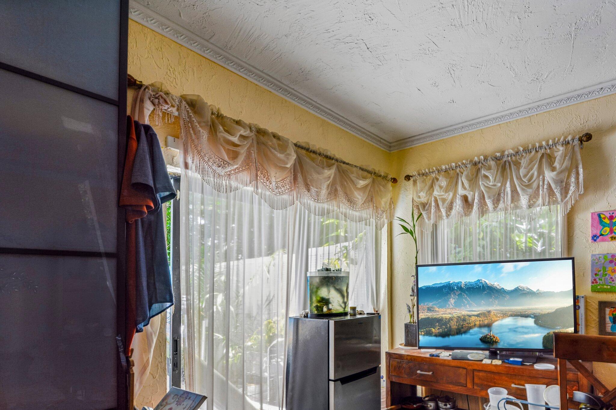 POINCIANA IS YT & RCQ CLUB CONDO - Residential