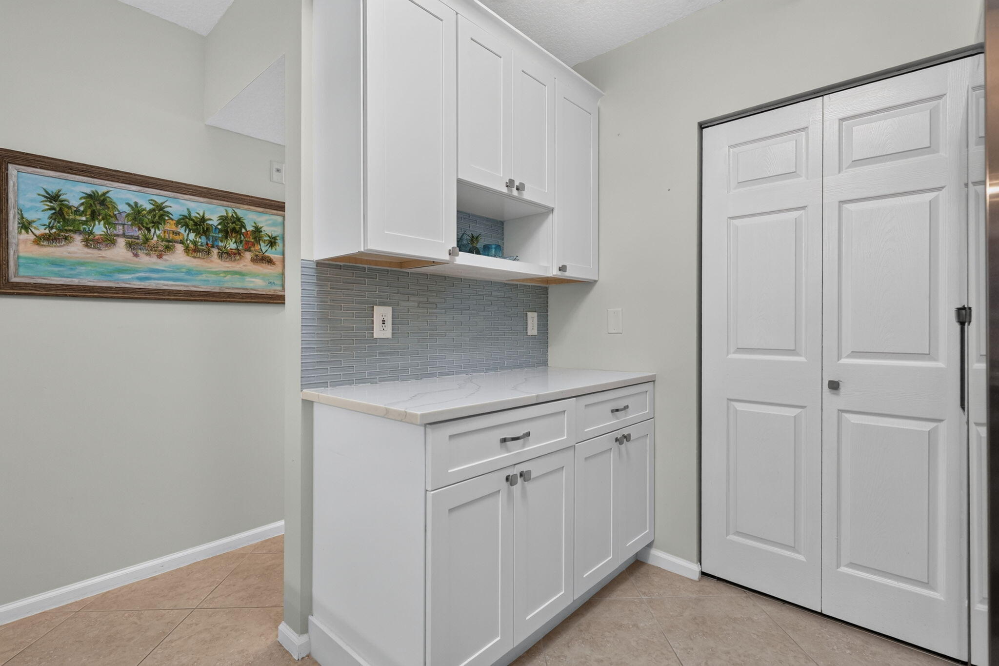 LIGHTHOUSE COVE AT TEQUESTA CONDO - Residential