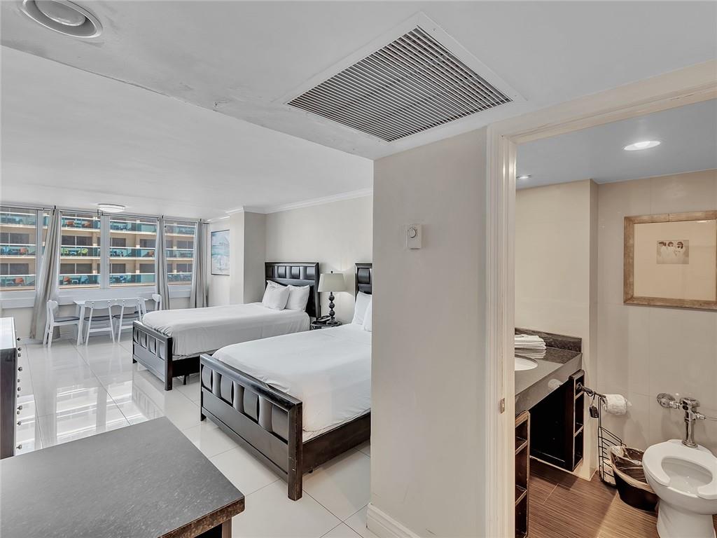OCEAN MANOR CONDO - Residential