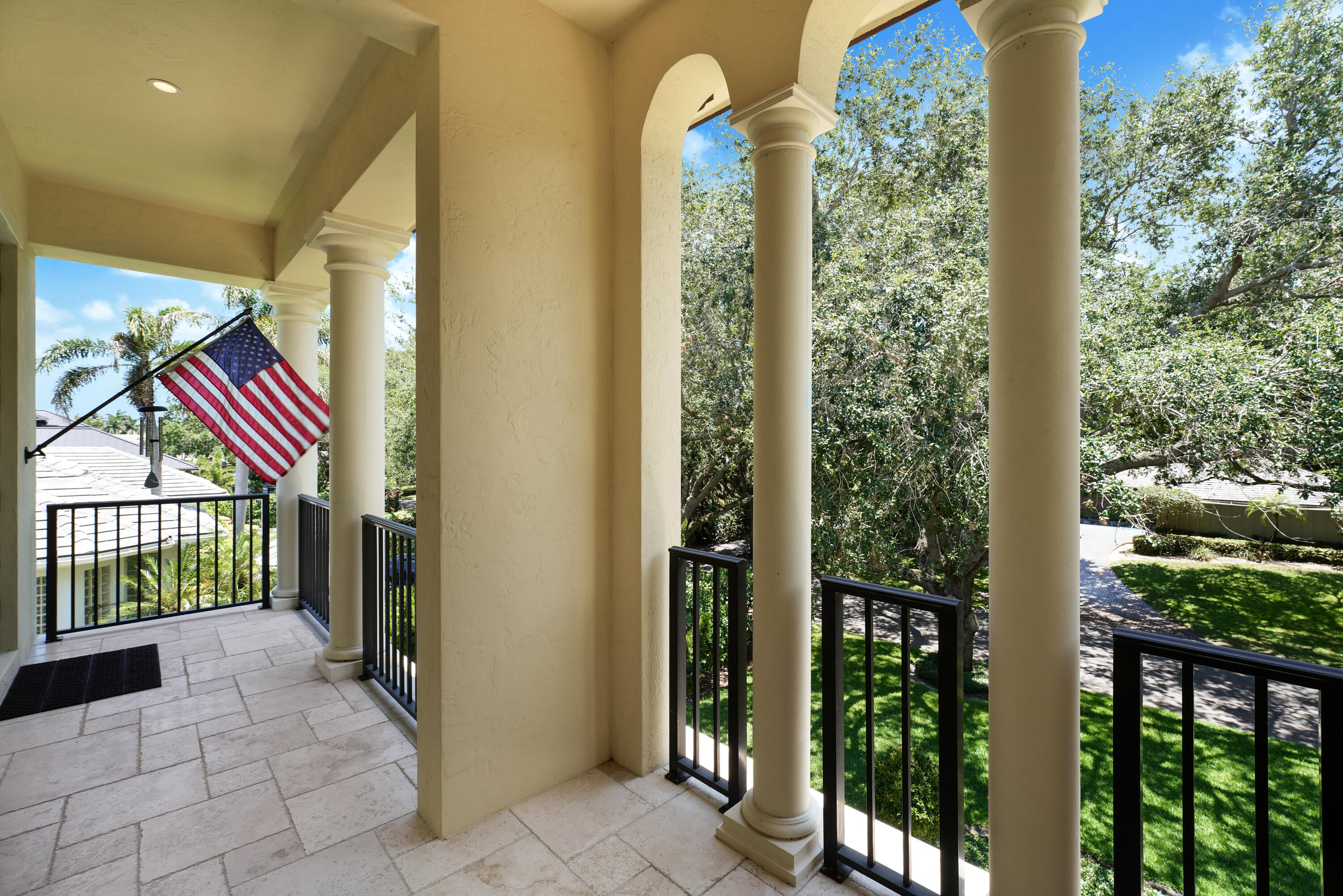 HERITAGE OAKS - Residential