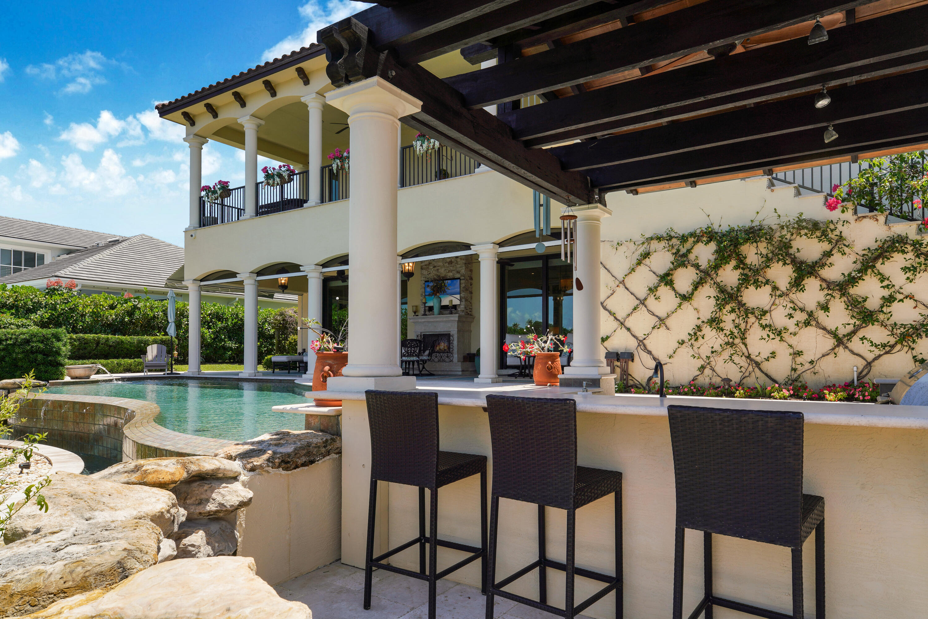 HERITAGE OAKS - Residential