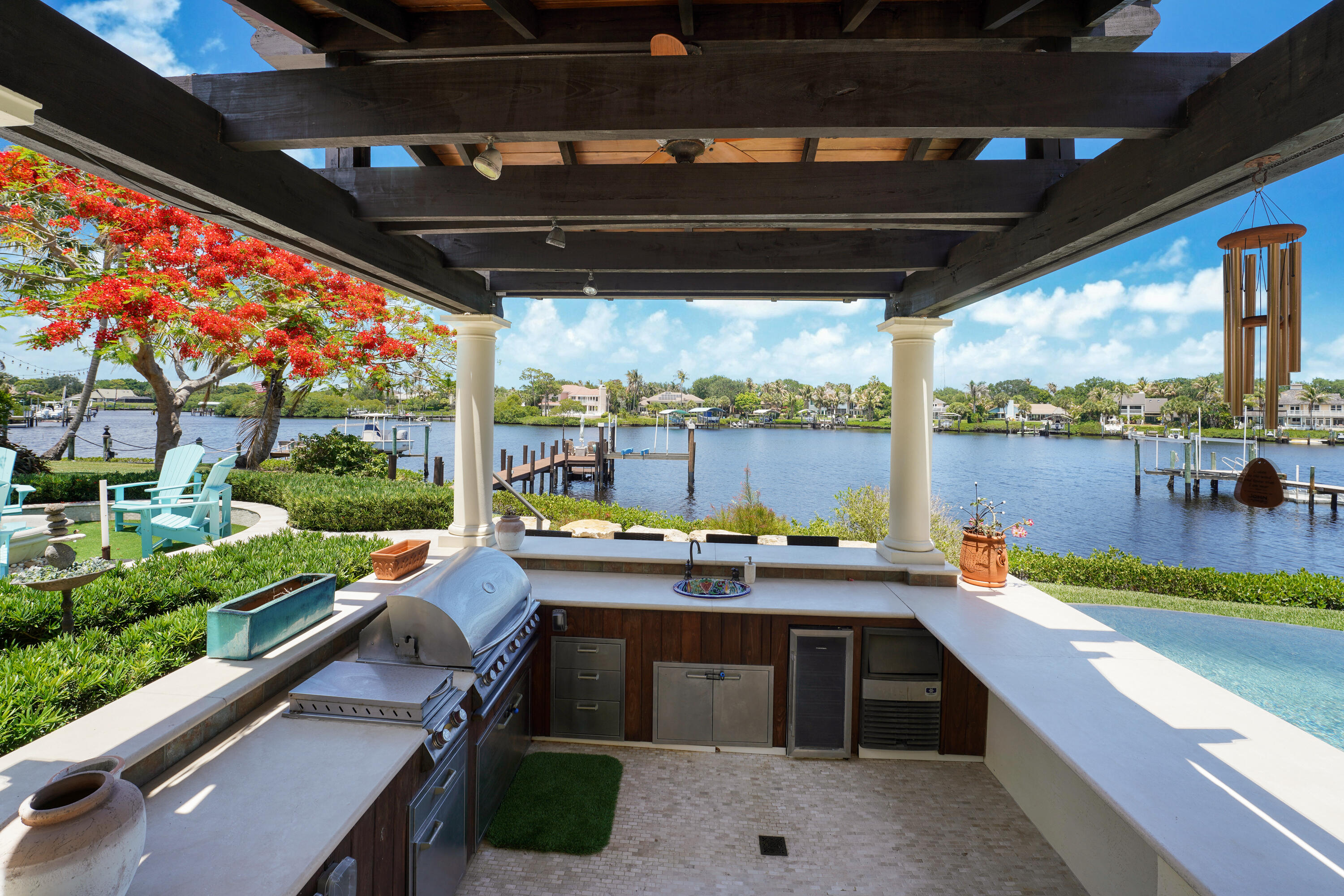HERITAGE OAKS - Residential