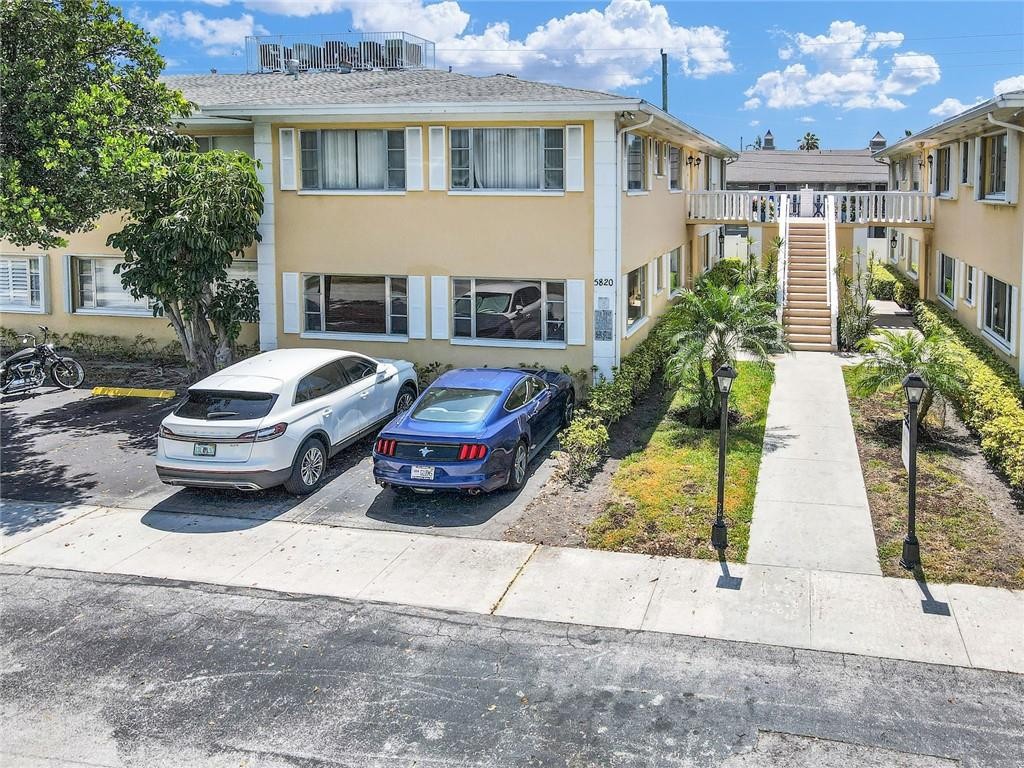 Iperial Point Gardens - Residential