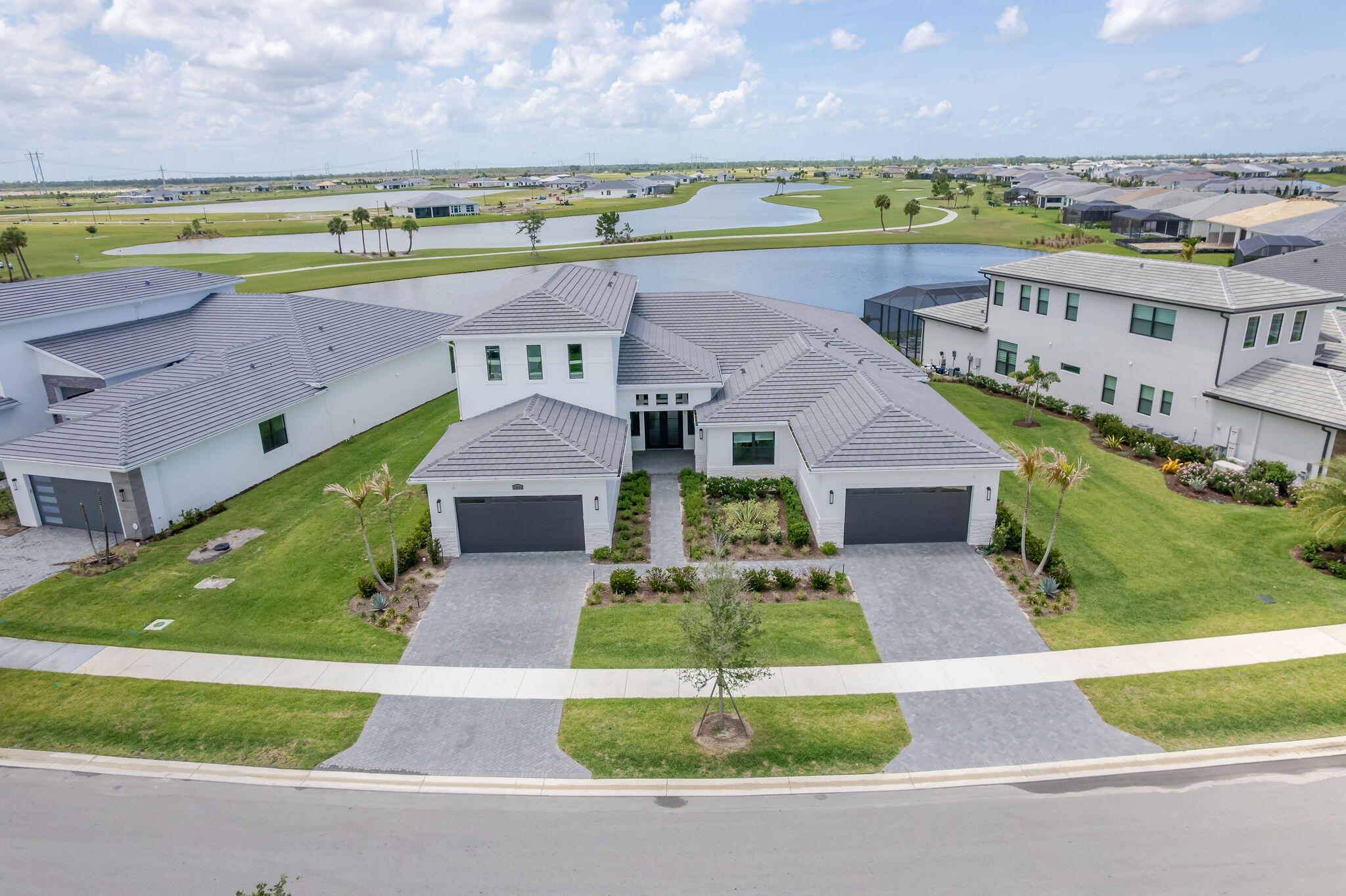 VERANO SOUTH - POD G - PLAT NO. 4 - Residential