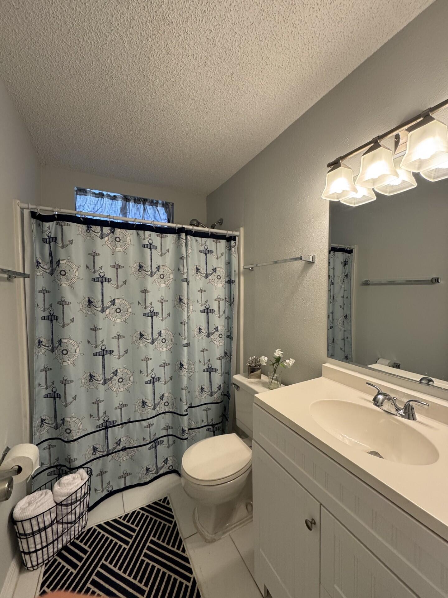 BEACON 21 CONDO - Residential
