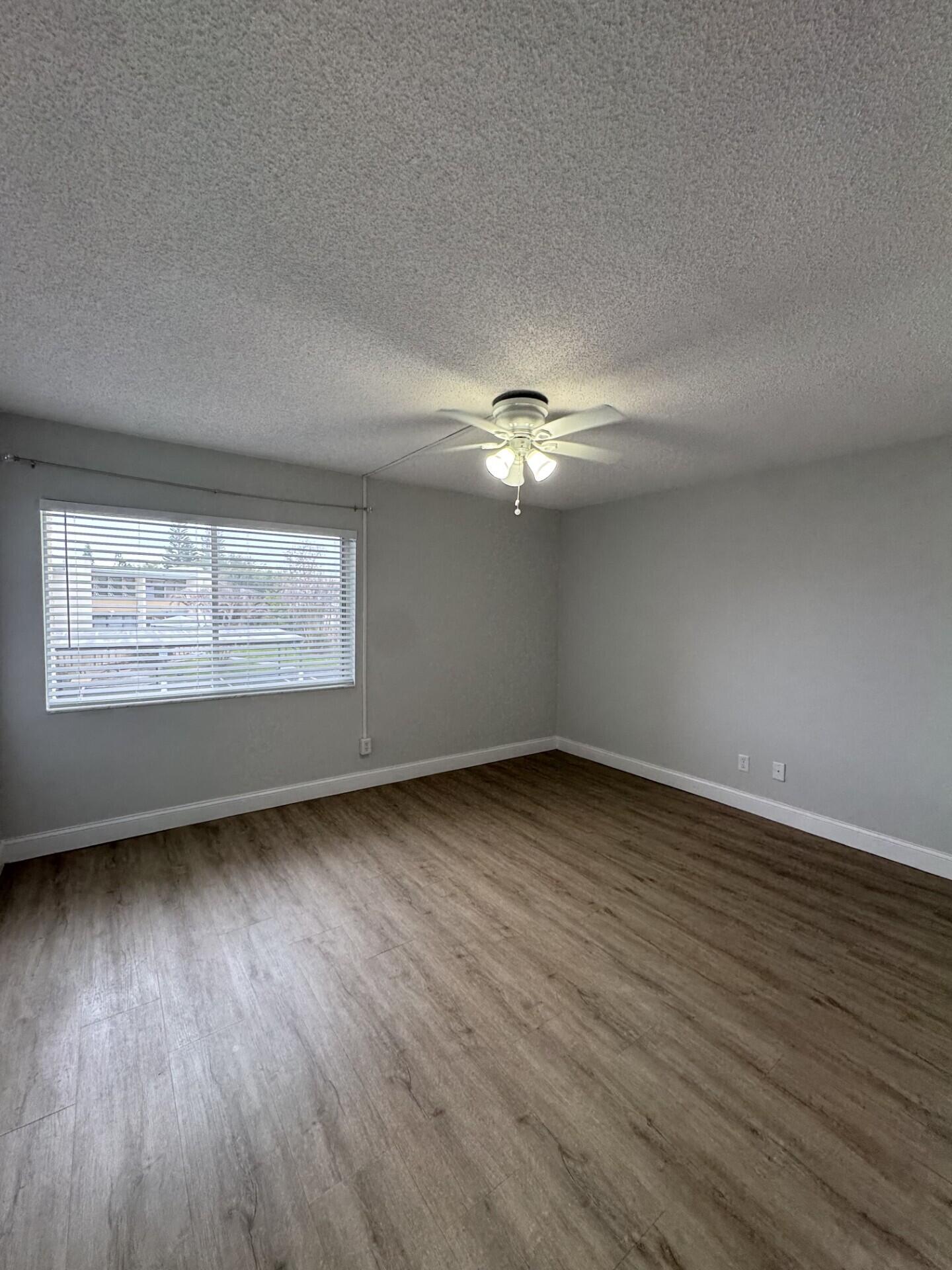 BEACON 21 CONDO - Residential
