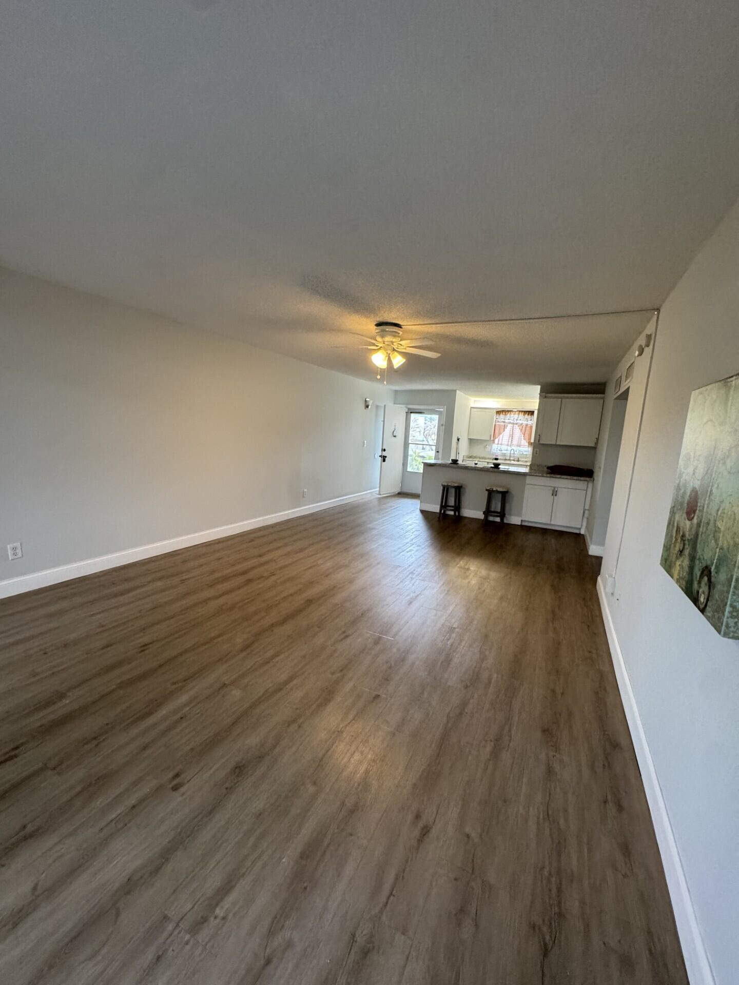 BEACON 21 CONDO - Residential
