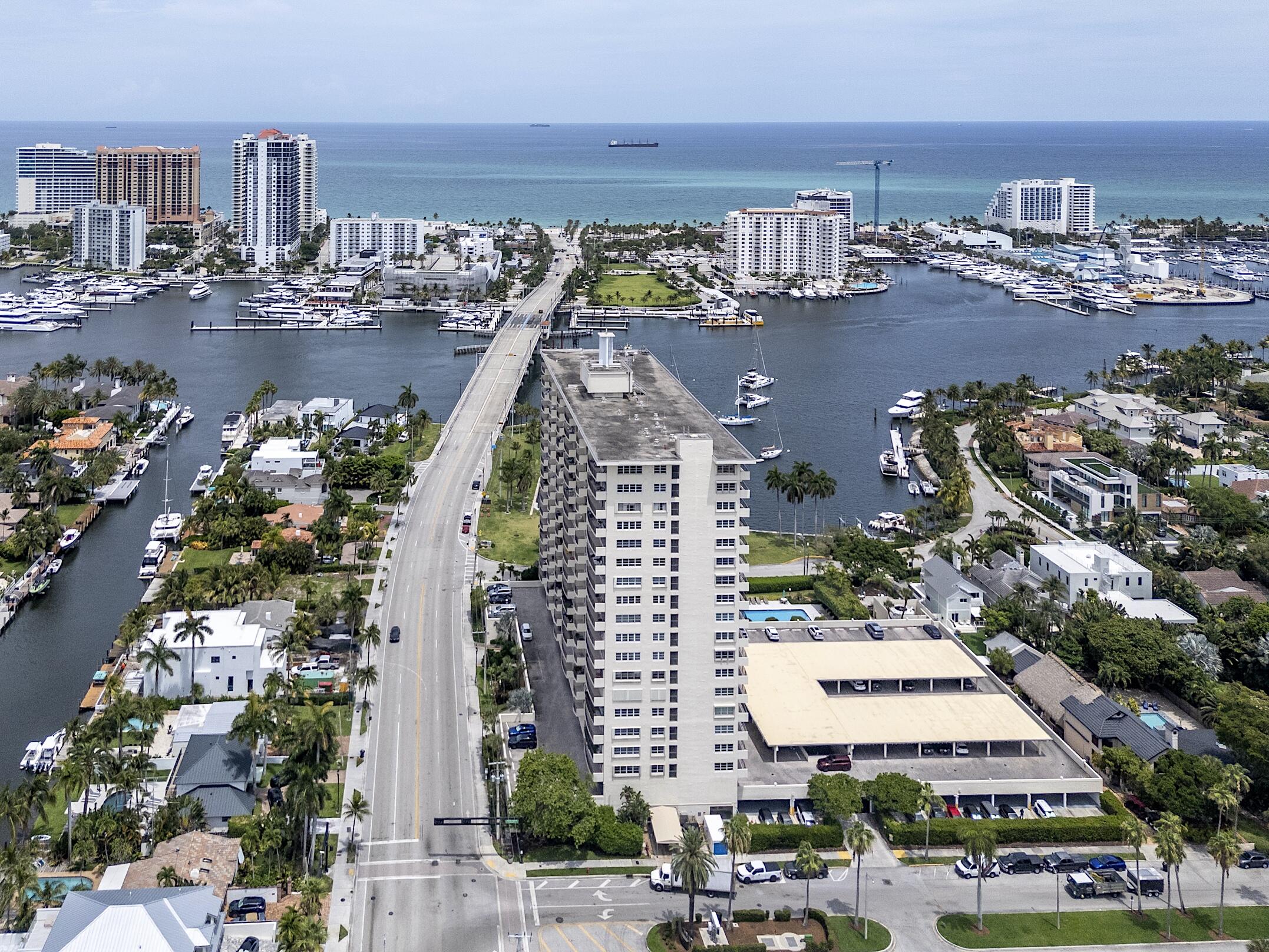 MARINE TOWER CONDO - Residential