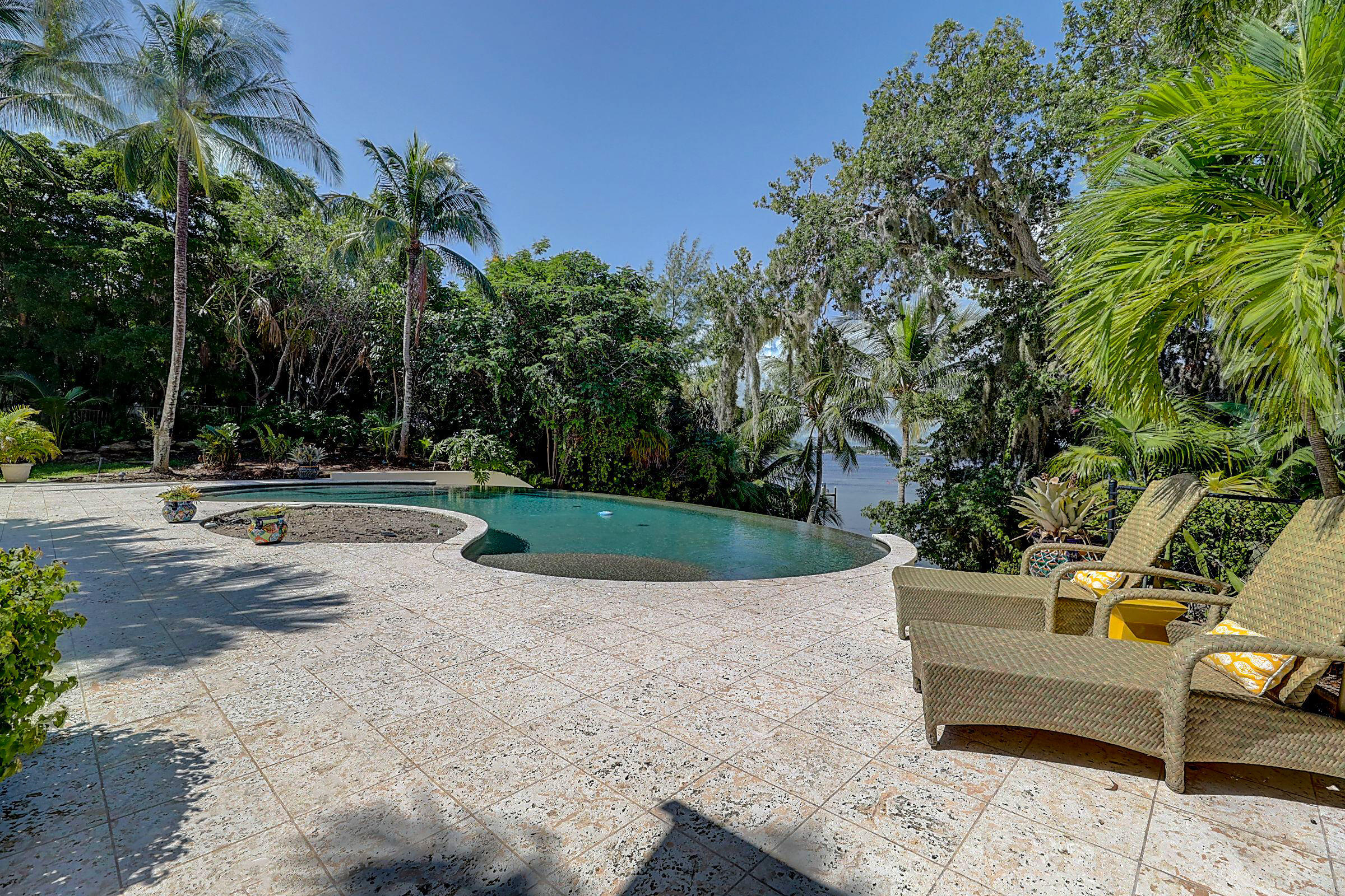 MELODY HILL - Residential