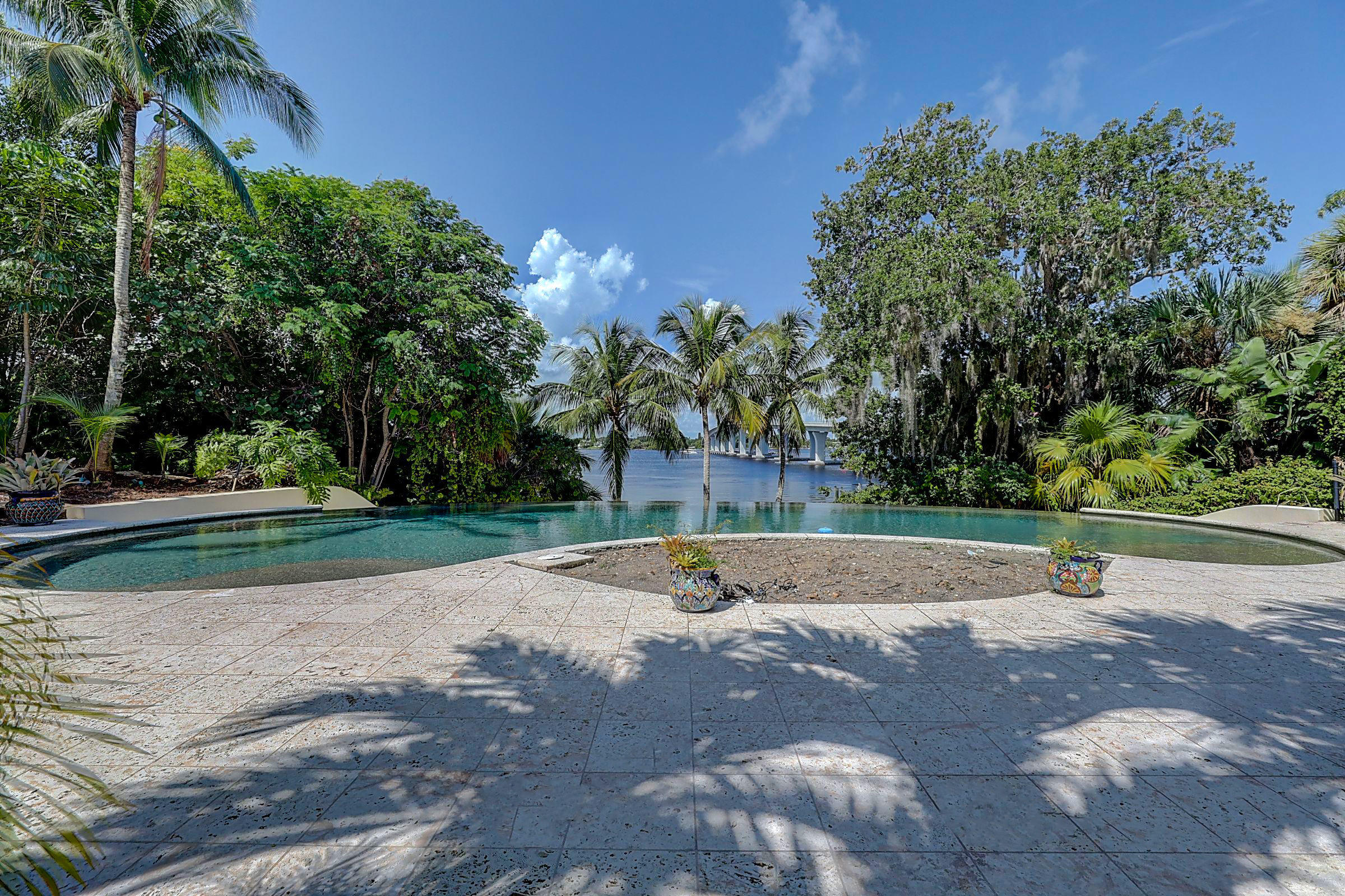 MELODY HILL - Residential