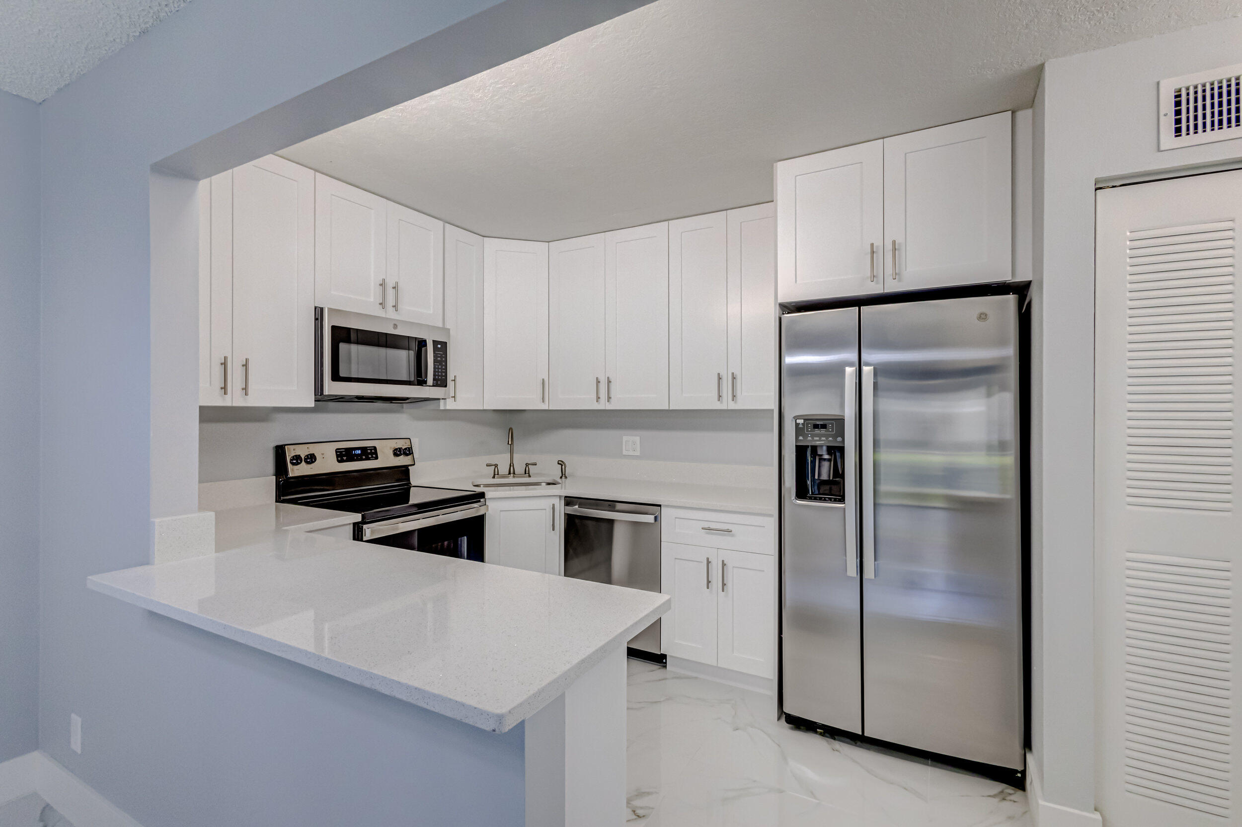 Pine Ridge at Haverhill Condo - Residential Lease