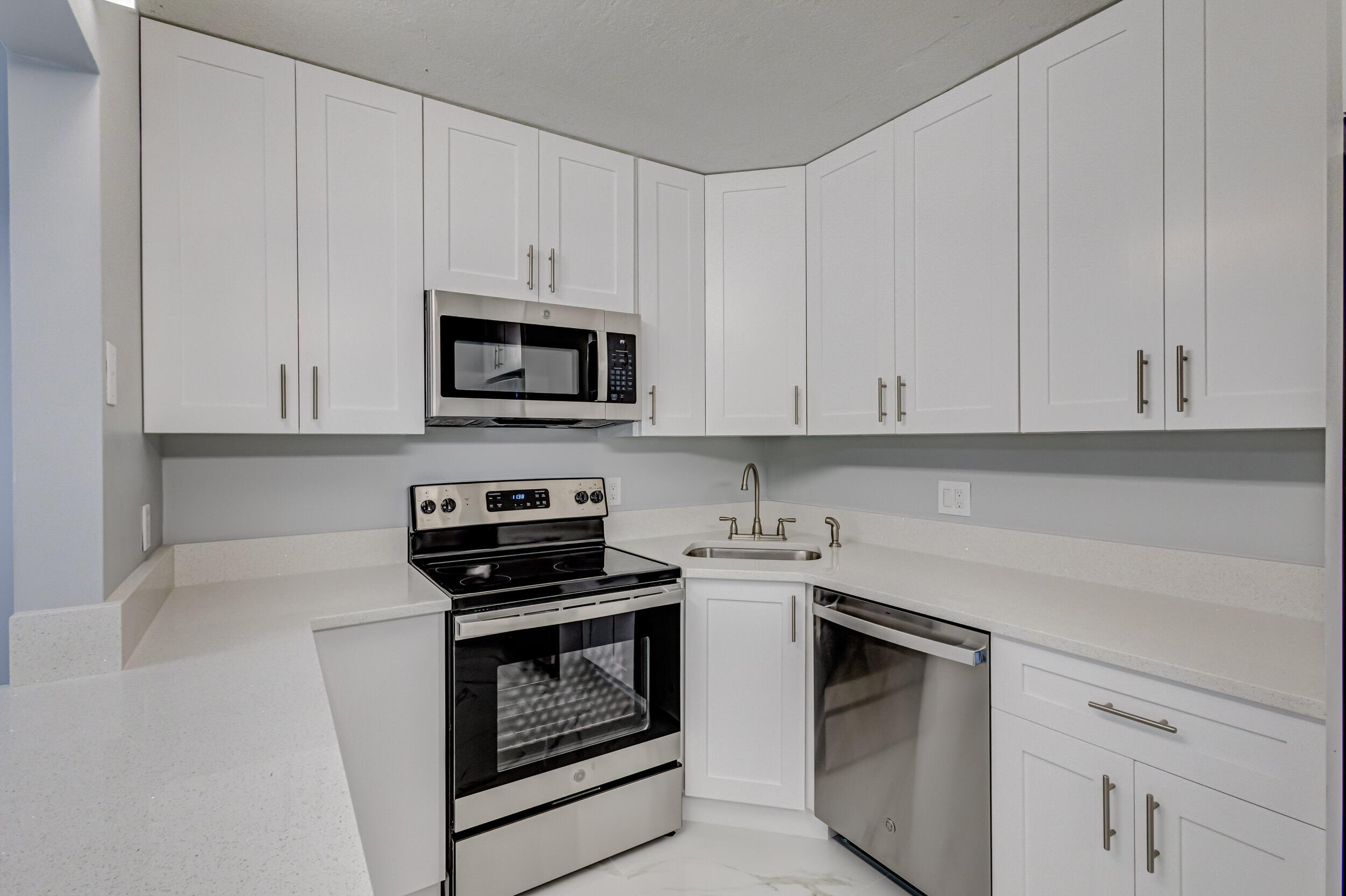 Pine Ridge at Haverhill Condo - Residential Lease