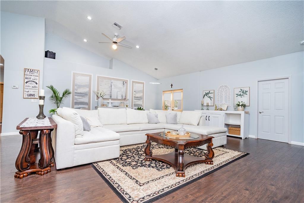 SEBASTIAN HIGHLANDS UNIT 8 - Residential