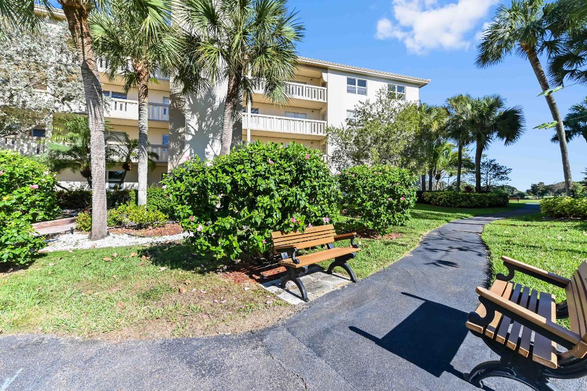 WYNMOOR VILLAGE - Residential