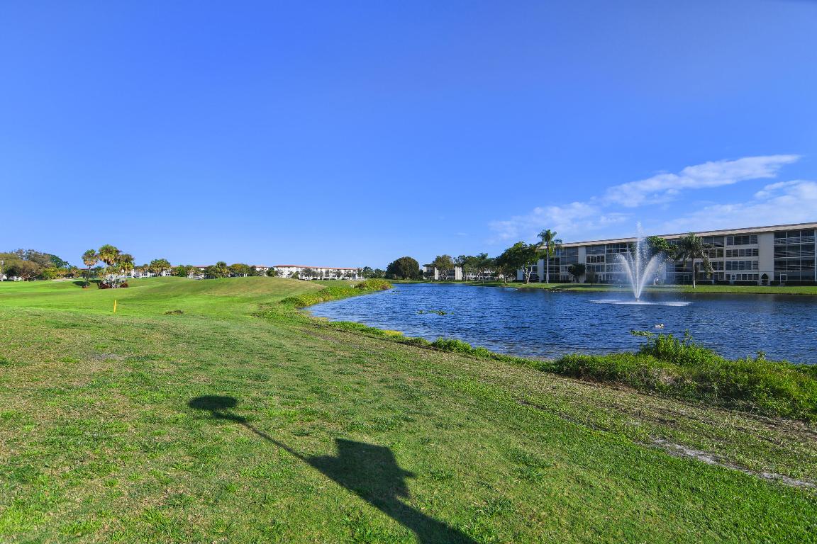 WYNMOOR VILLAGE - Residential