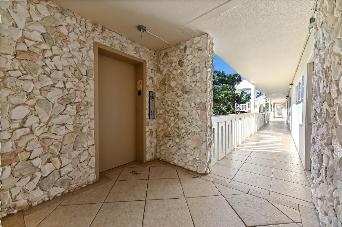 WYNMOOR VILLAGE - Residential