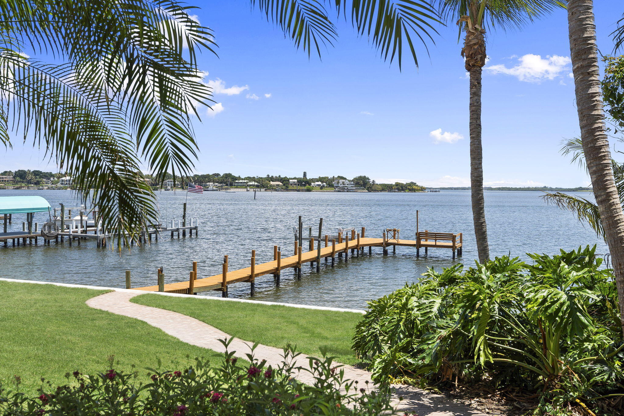 PORT SEWALL (AKA SEWALL'S POINT LAND CO) - Residential