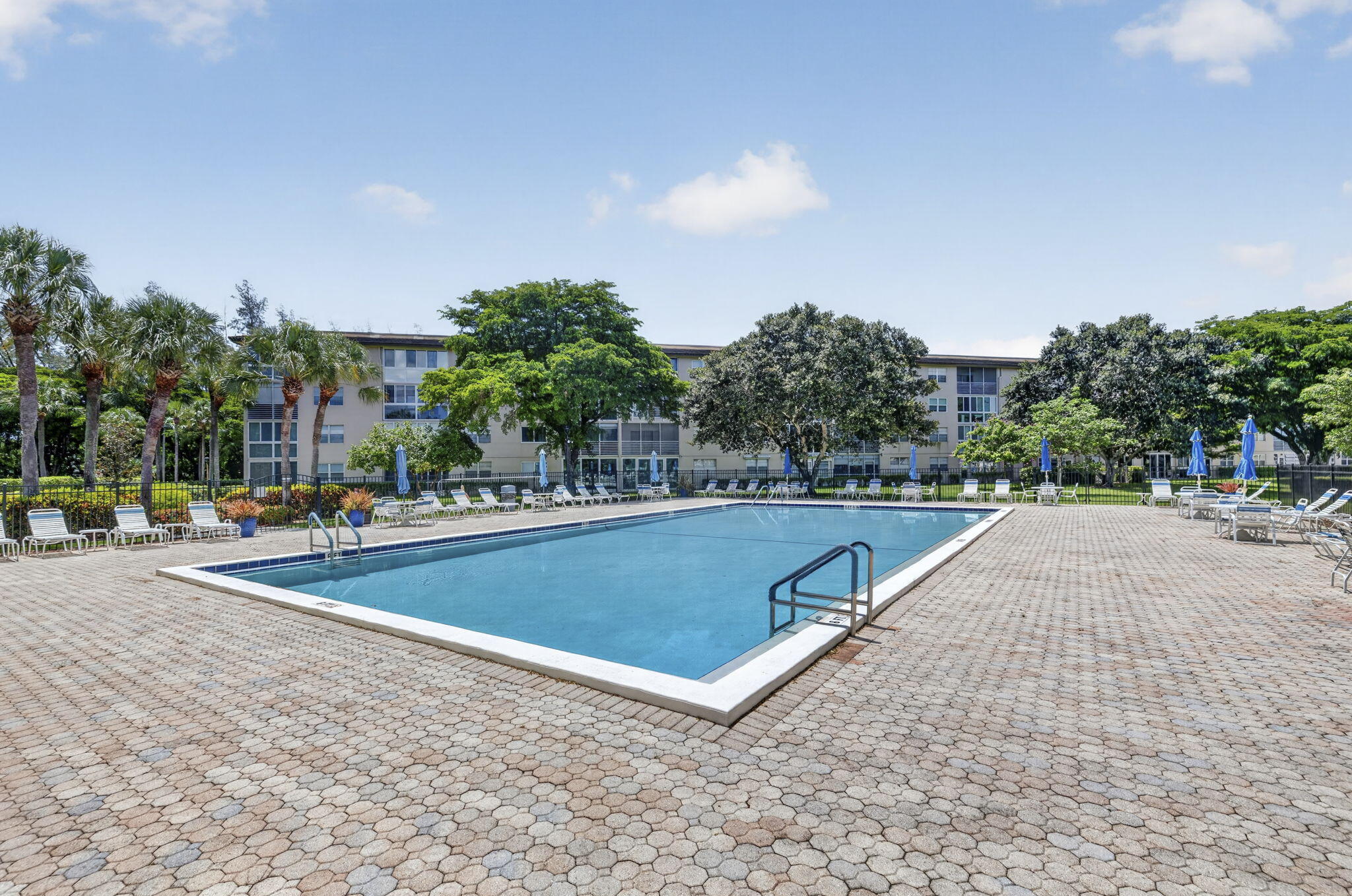 ANDROS VILLAGE C CONDO - Residential