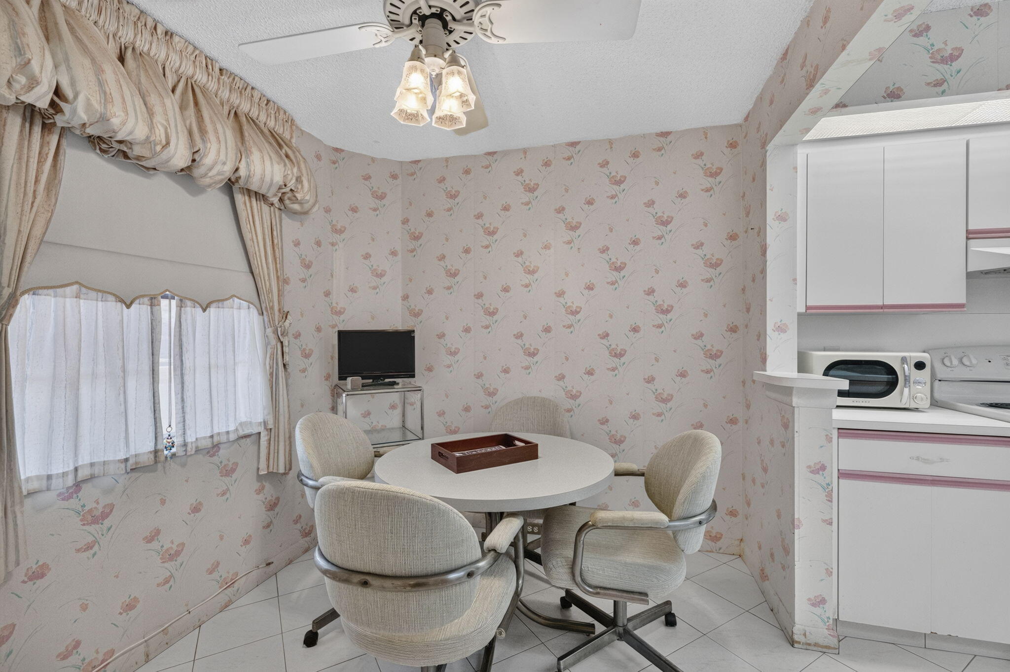ANDROS VILLAGE C CONDO - Residential
