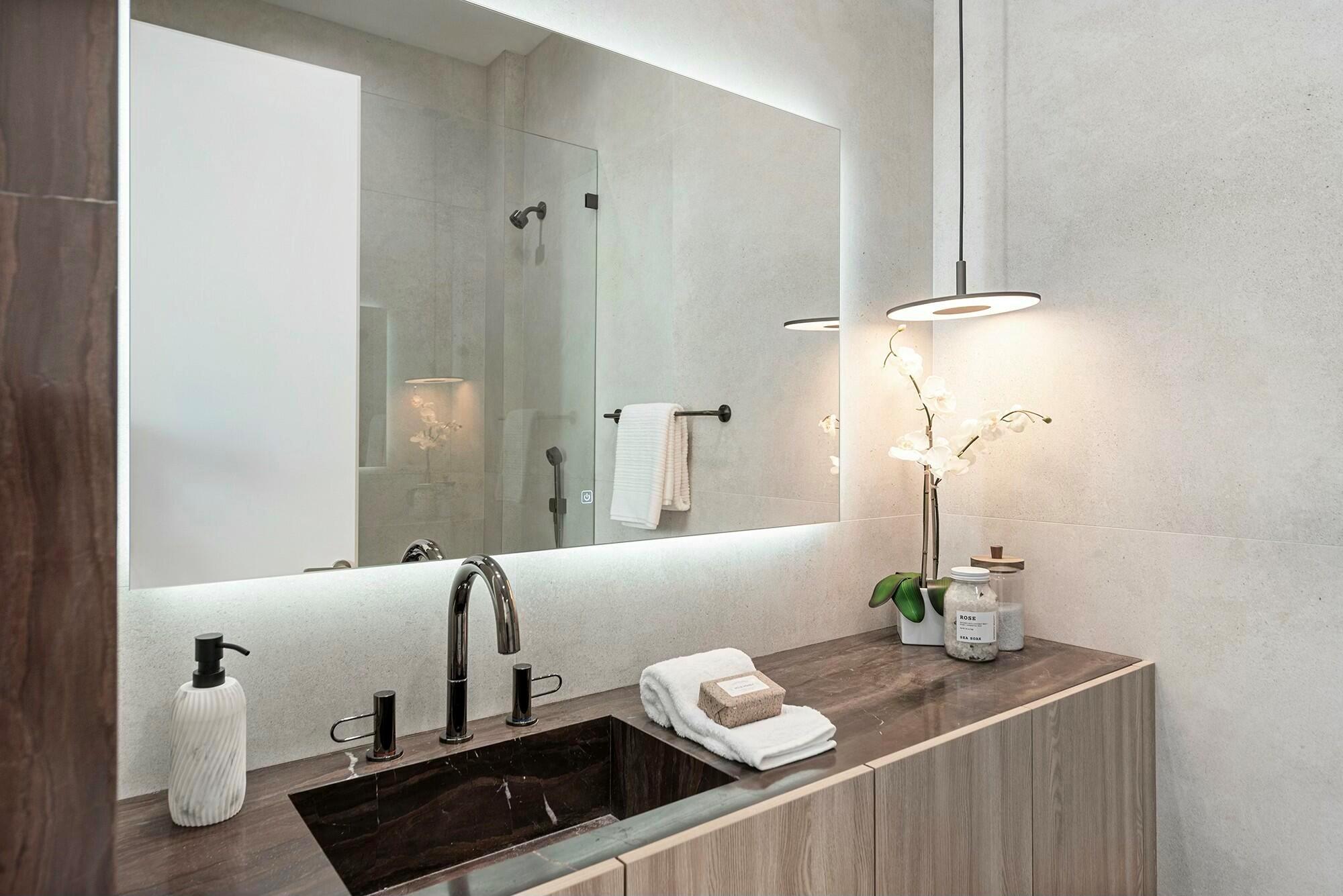 RIVIERA ISLES - Residential