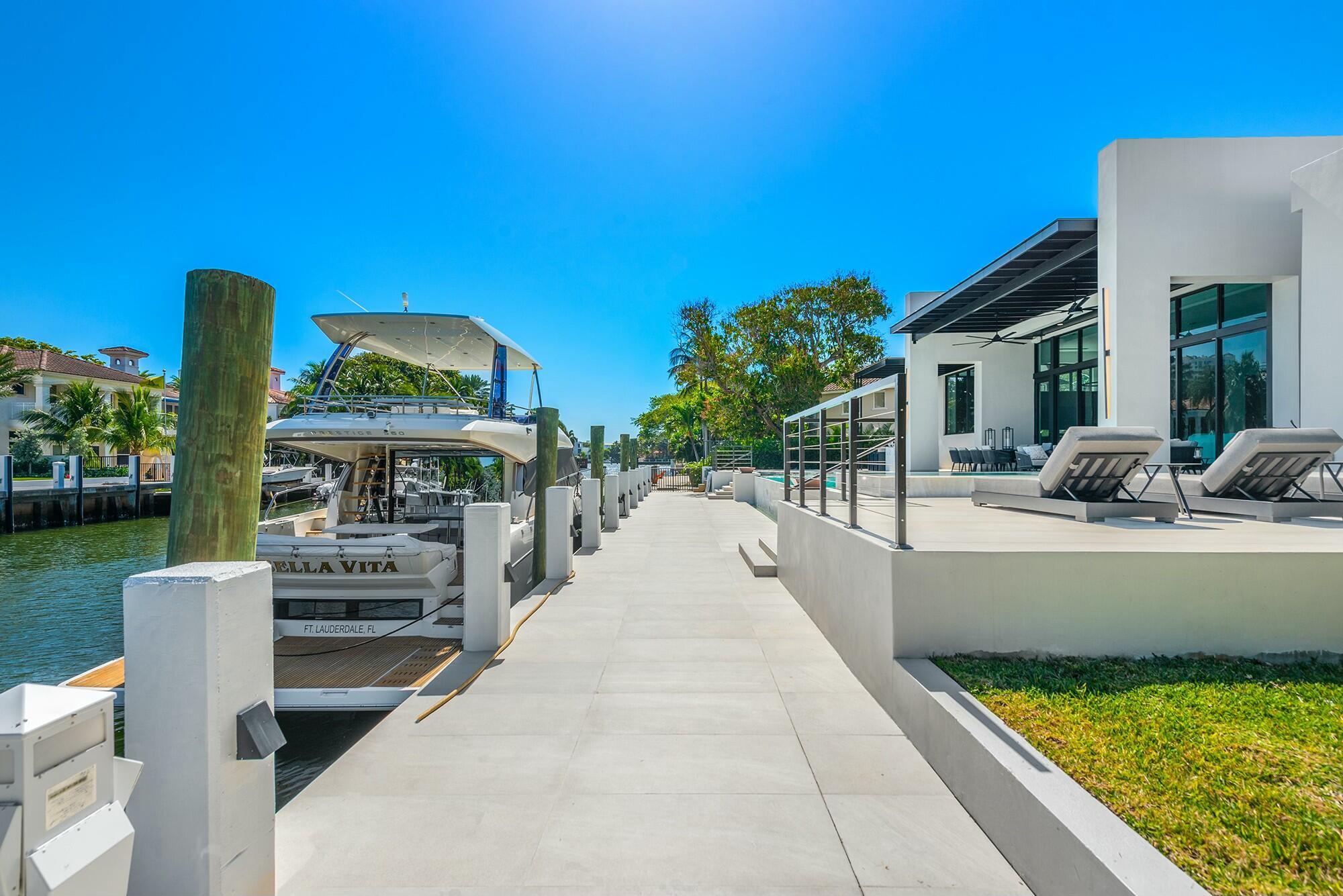 RIVIERA ISLES - Residential
