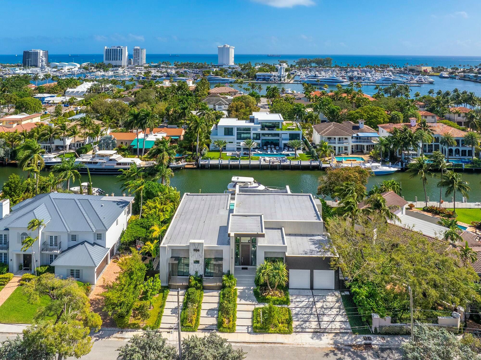 RIVIERA ISLES - Residential