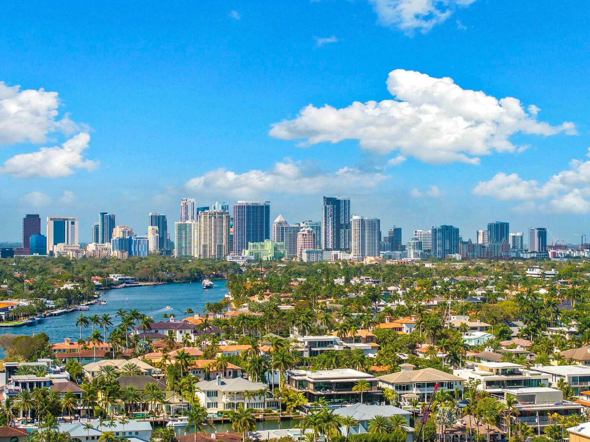RIVIERA ISLES - Residential