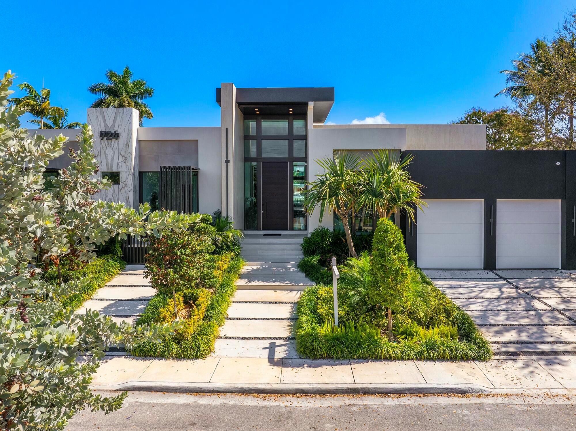 RIVIERA ISLES - Residential