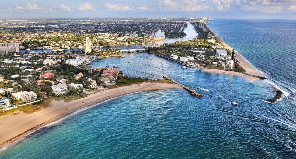 HILLSBORO SHORES SEC - Residential