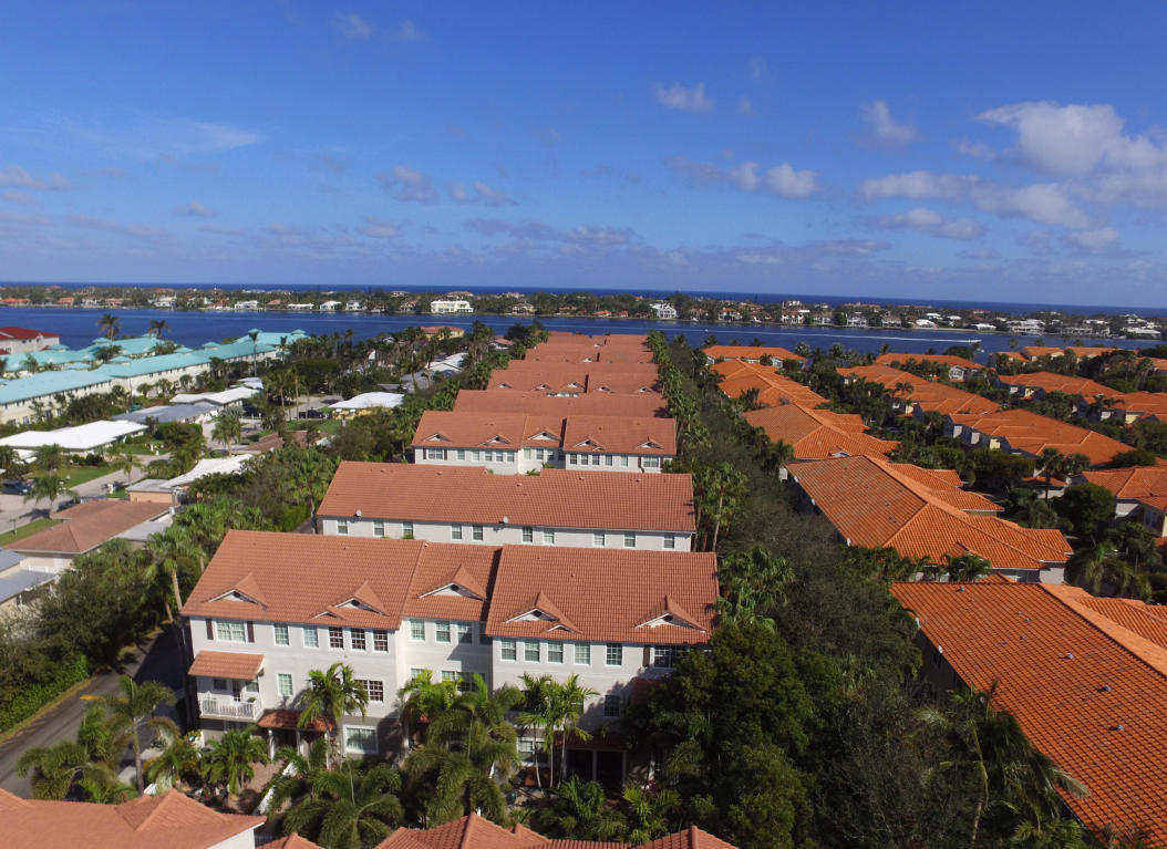OCEAN CAY - Residential