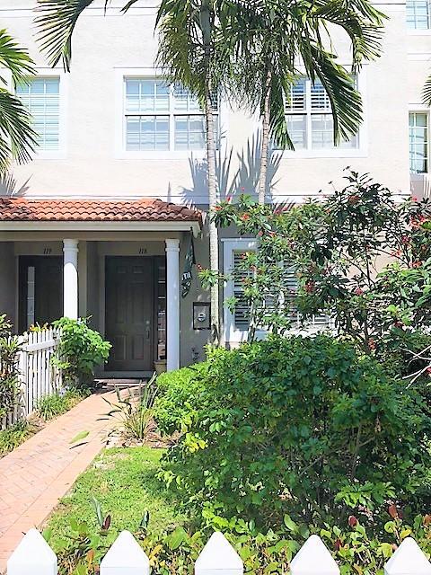 OCEAN CAY - Residential