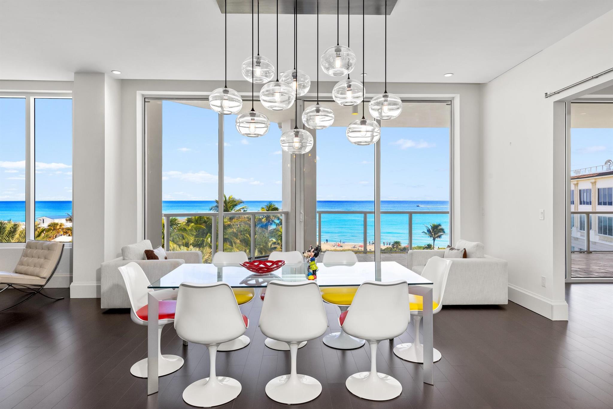 BELLARIA CONDO - Residential
