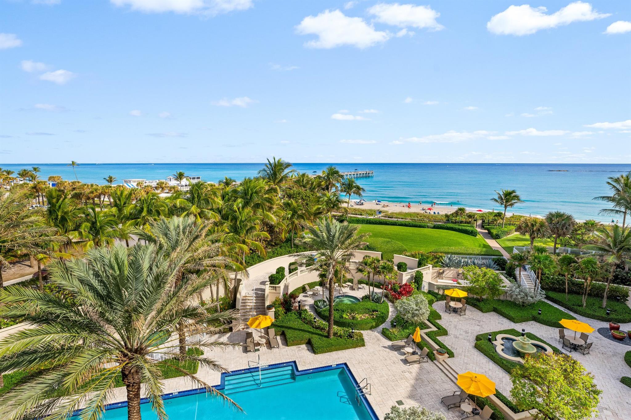 BELLARIA CONDO - Residential