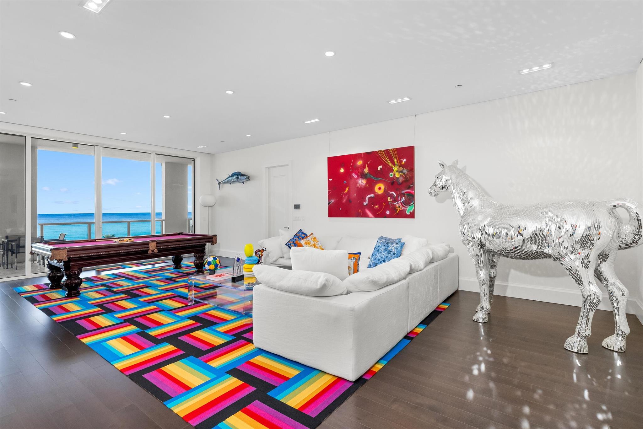 BELLARIA CONDO - Residential