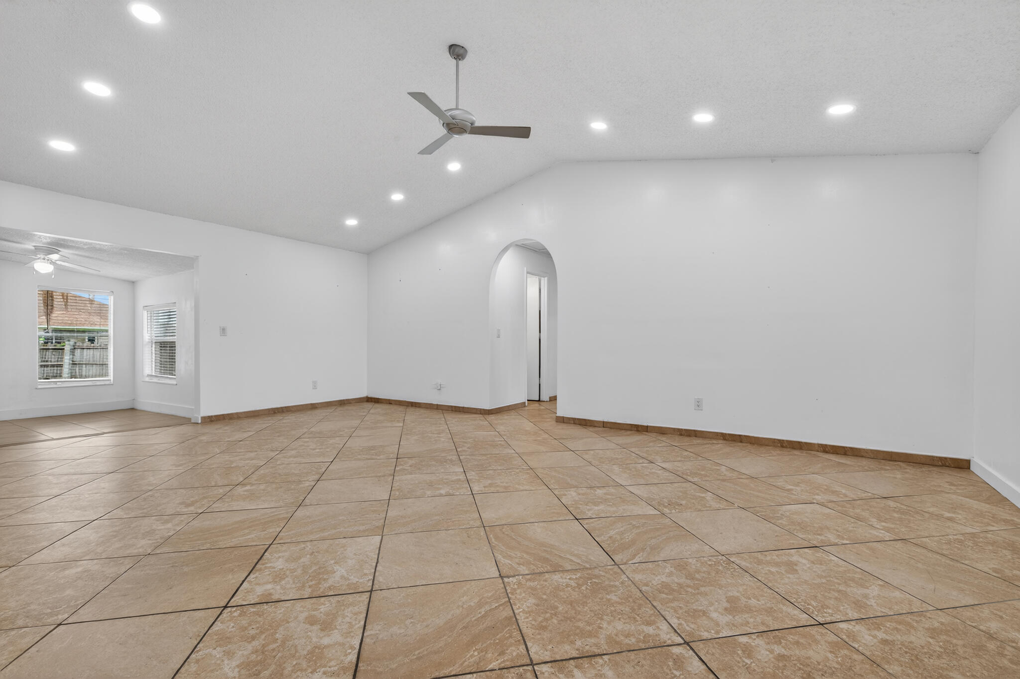 WHISPERING PINES - Residential