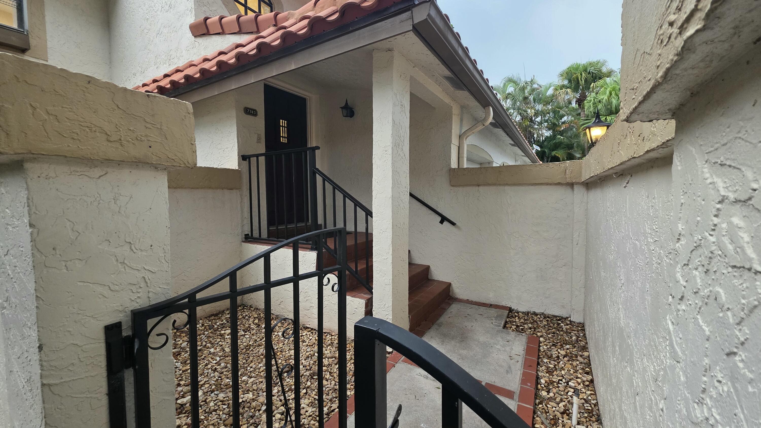 LA MIRADA AT BOCA POINTE CONDOS - Residential Lease