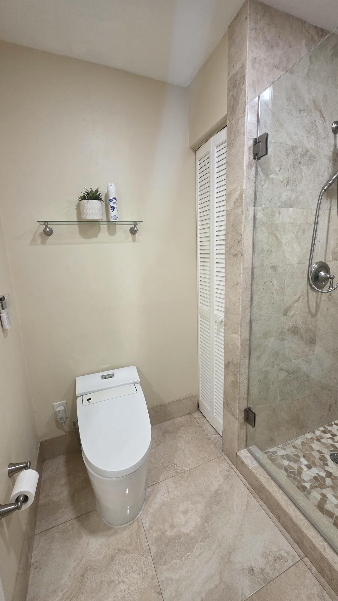LA MIRADA AT BOCA POINTE CONDOS - Residential Lease