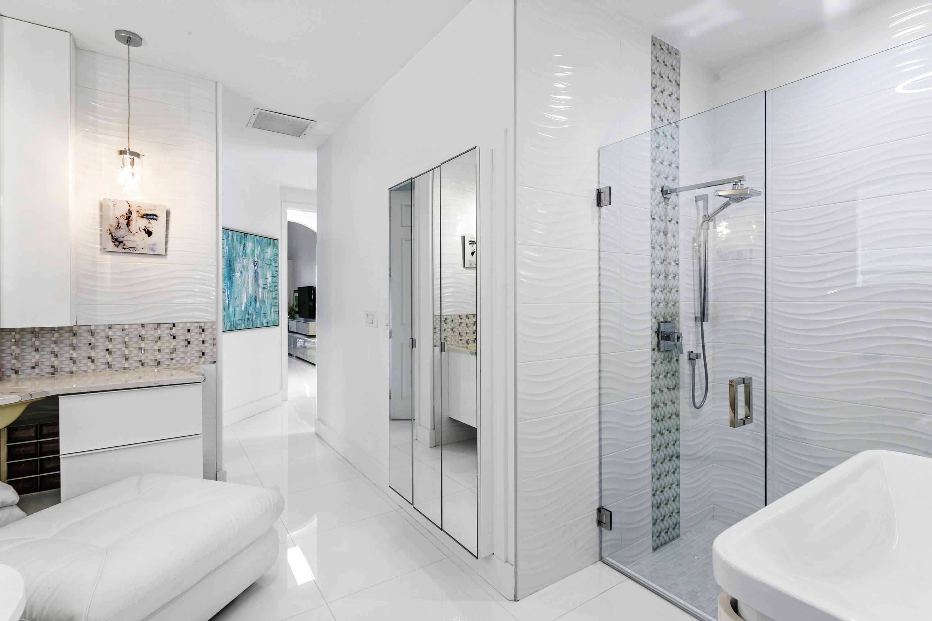IRONHORSE PAR C - Residential Lease