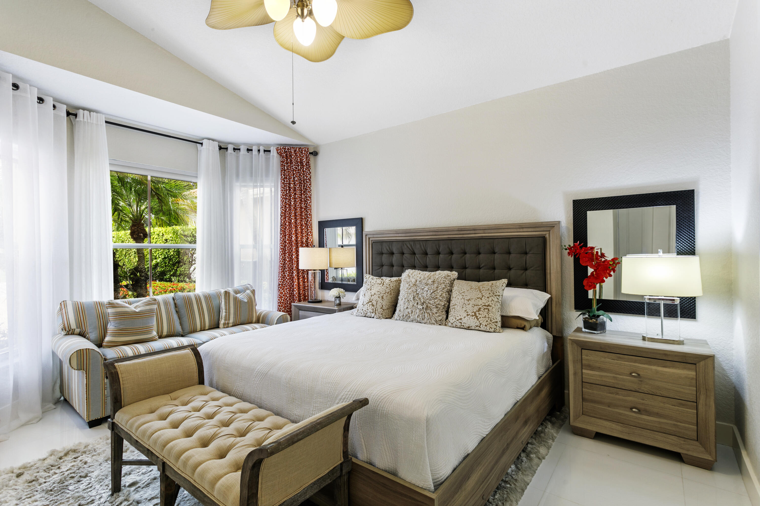 IRONHORSE PAR C - Residential Lease