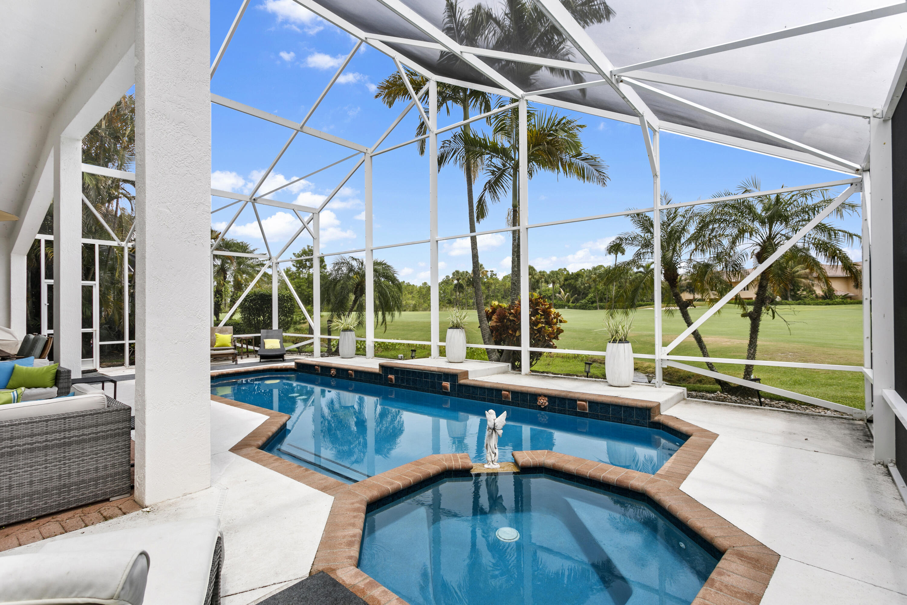 IRONHORSE PAR C - Residential Lease