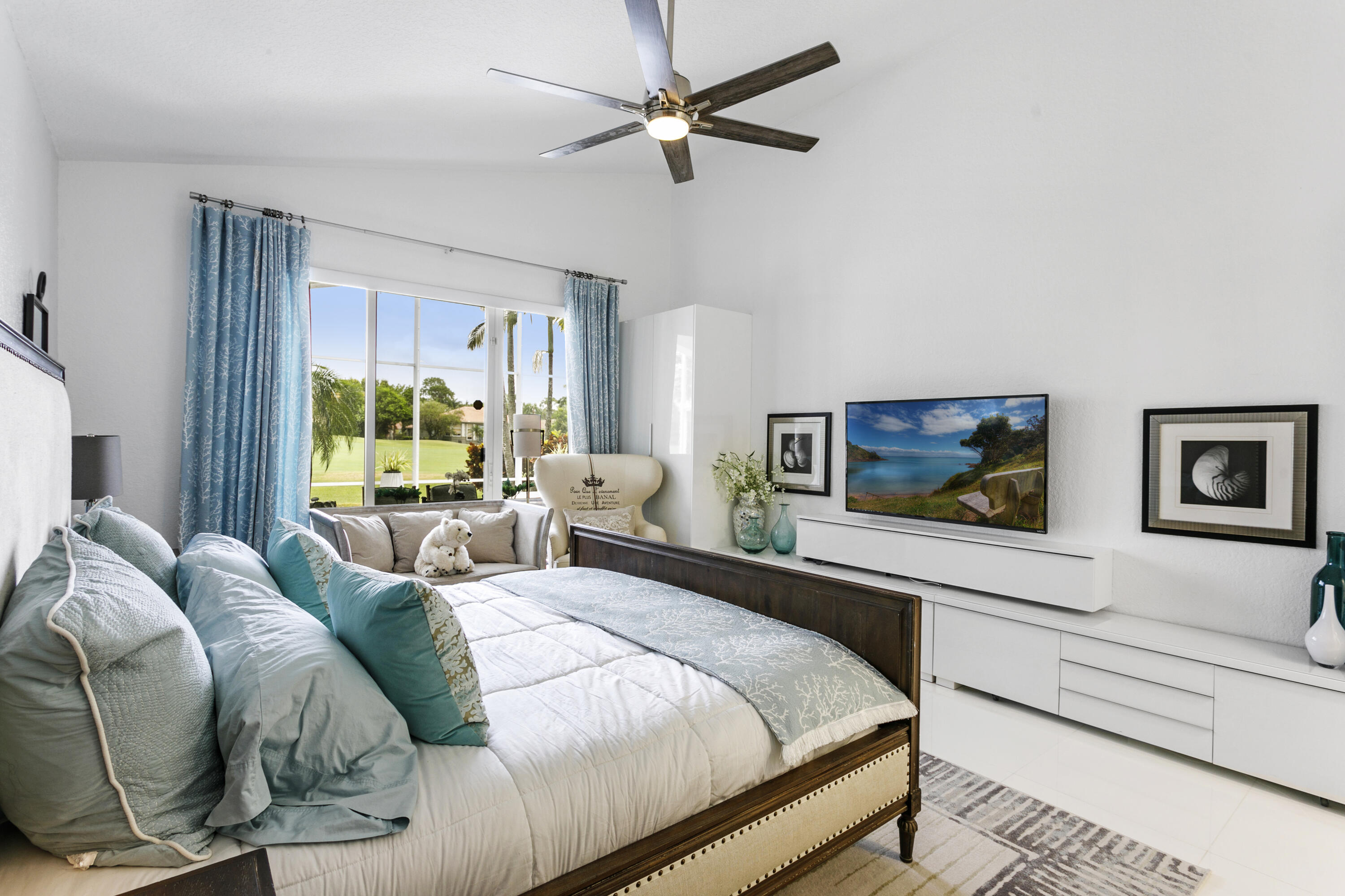 IRONHORSE PAR C - Residential Lease