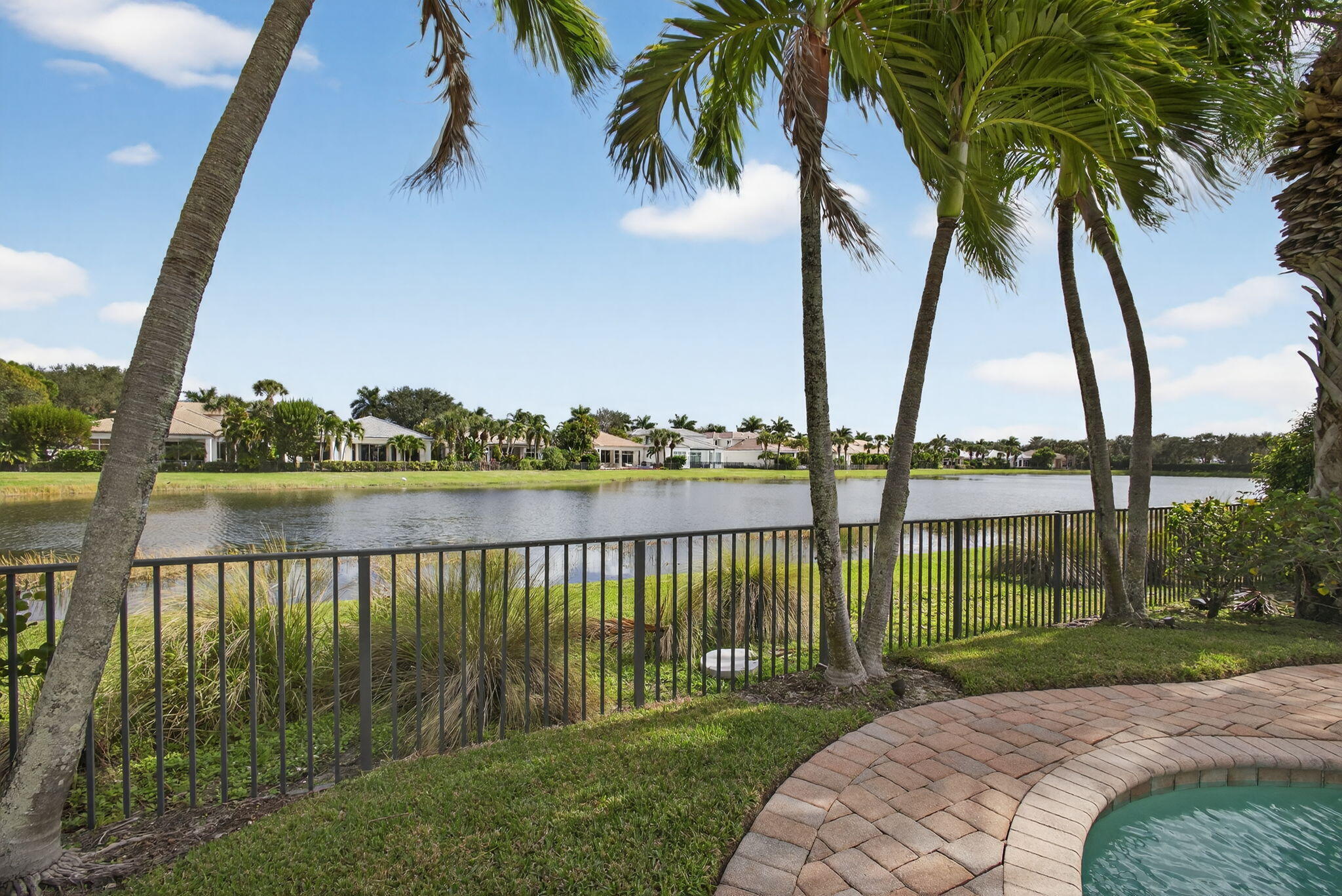 MIRASOL - Residential