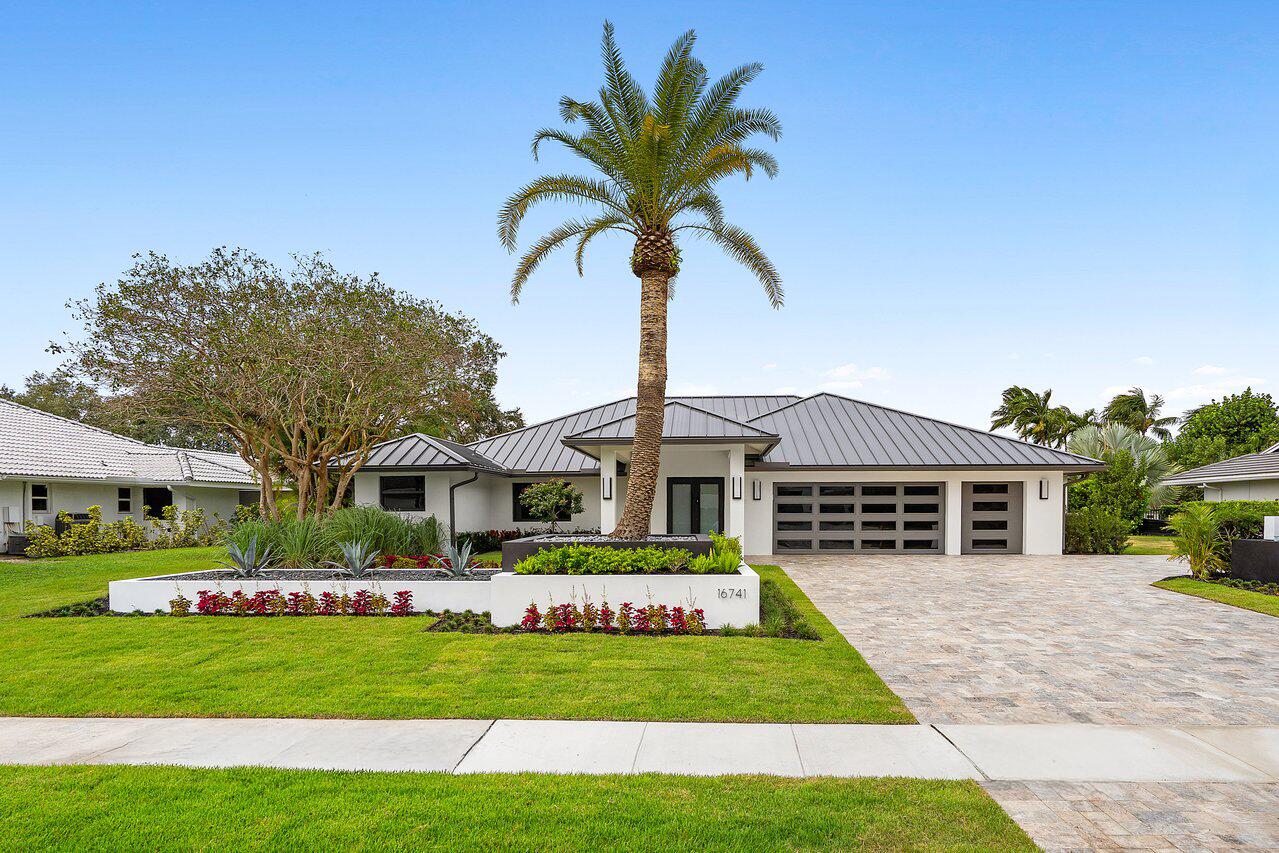 Delaire Country Club - Residential
