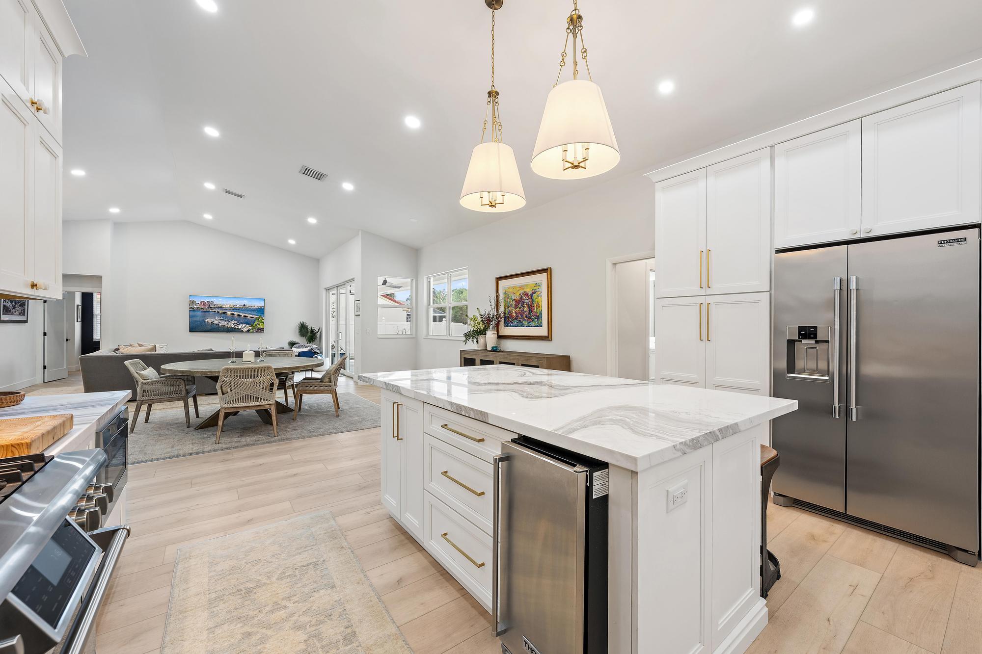 SIENA OAKS - Residential