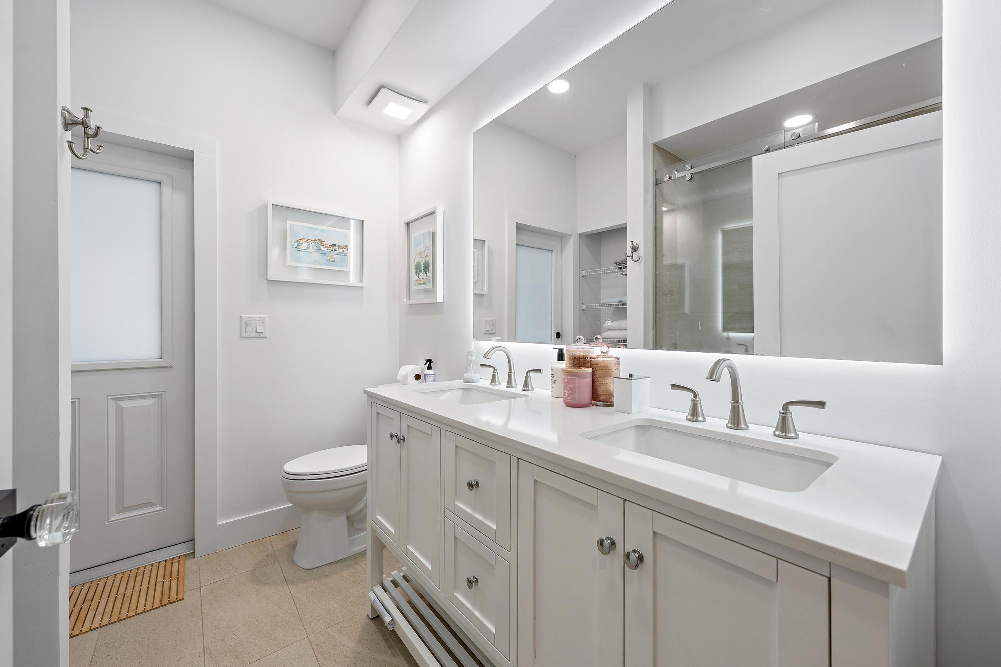 SIENA OAKS - Residential